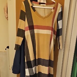 Entro Multicolor Long Sleeve Dress